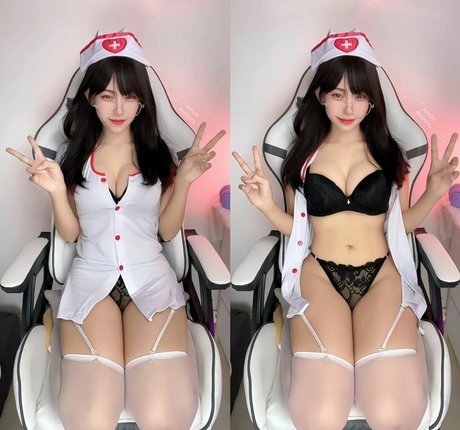 Aomjm nudes star picture