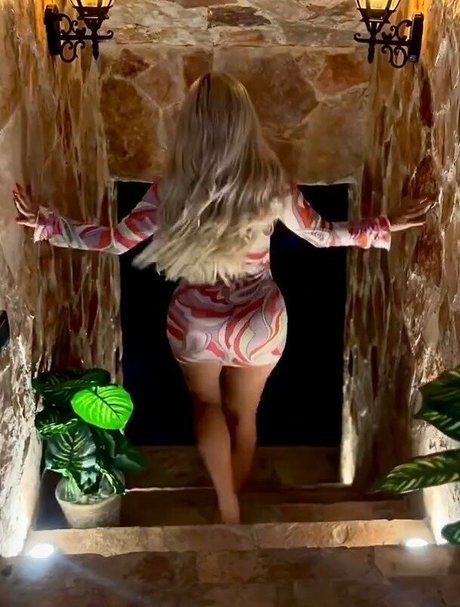 alemiarojas art pornstar pictures