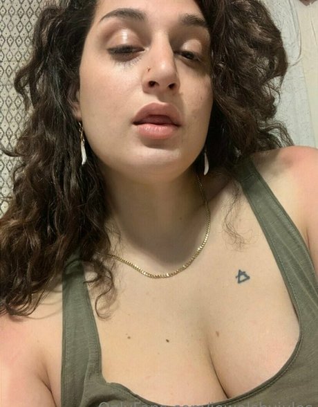 jewelsbyjules naked pornstar img