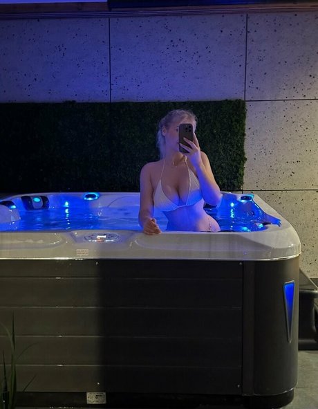 pavoxxy hd model picture