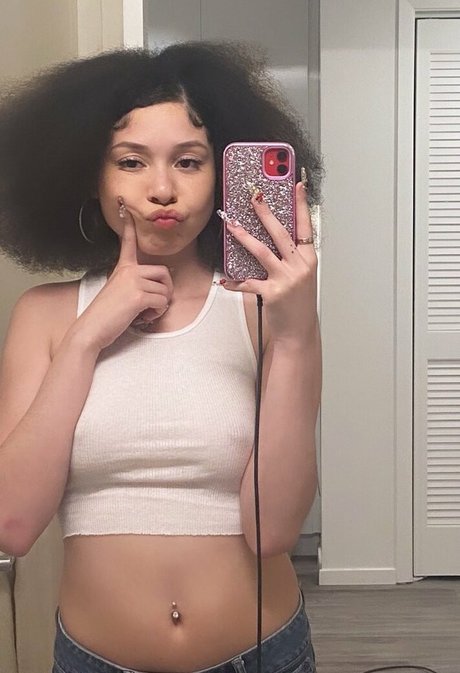 Btings hot actress picture