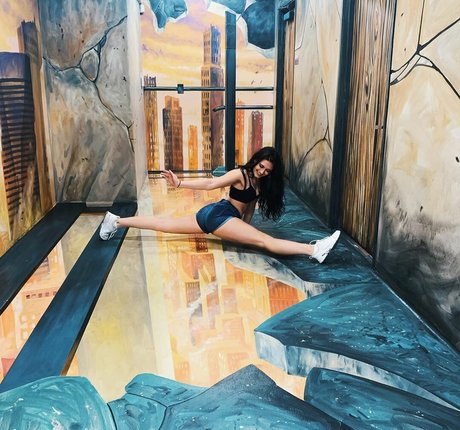 milf yoga onlyfans exclusive img