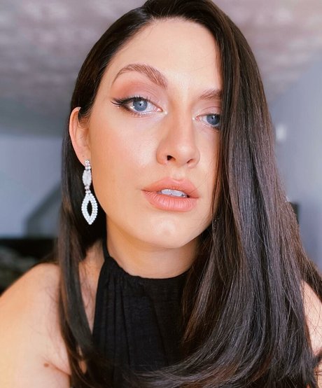 Ashley Jolly porn actress img