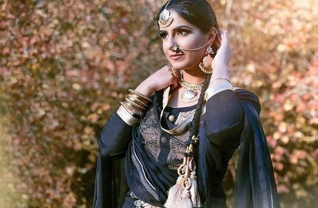 Tindy Kaur free model photo