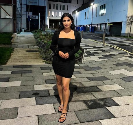 Tindy Kaur star art images