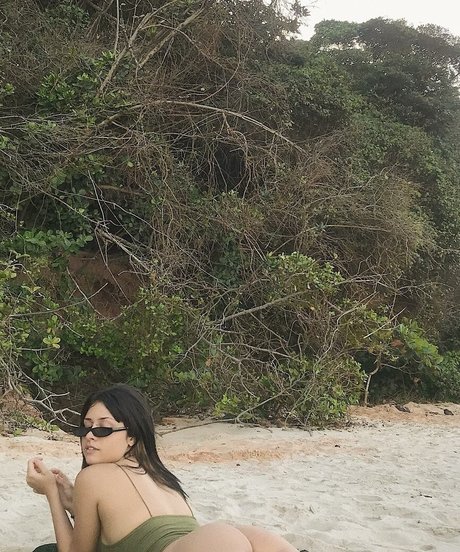 mellmoeller model perfect pics