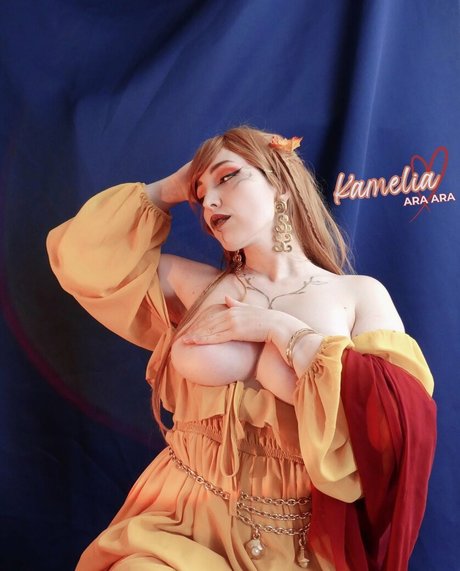 AraKamelia free actress img