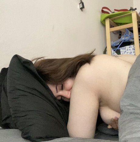 Nururkmz beautiful pornstar picture