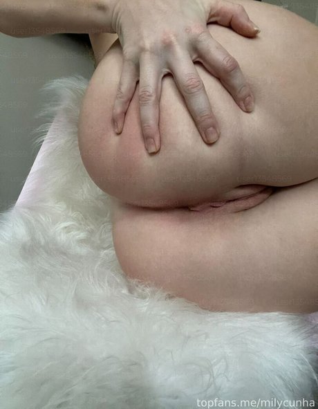 Mily Cunha pornographic star images