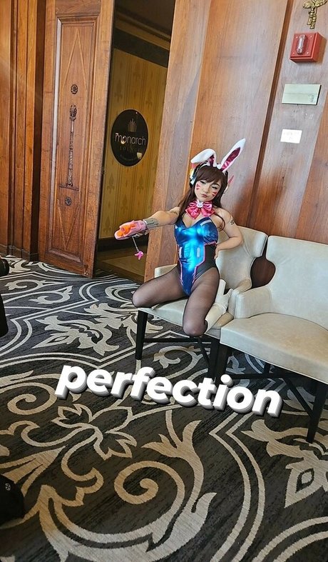 GallyKittyRocks hot actress img