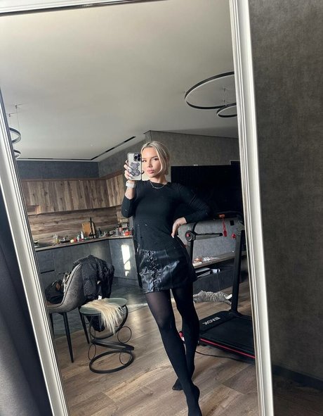 lera koldomasova pornstar perfect images