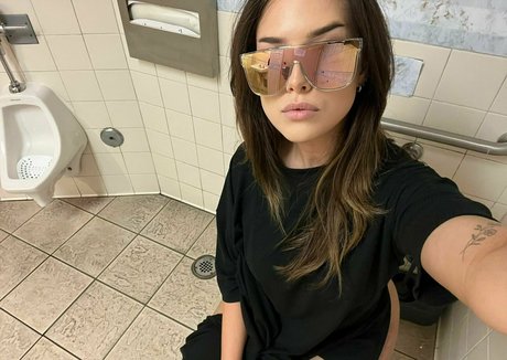 heylaurensummer pornstar art img