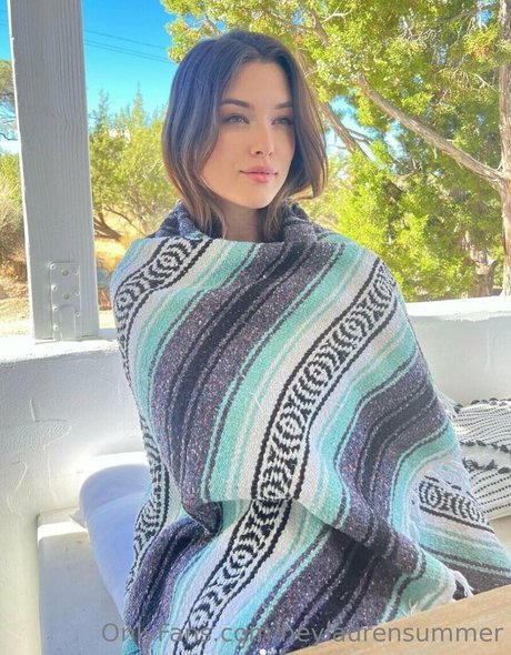 heylaurensummer model best pic