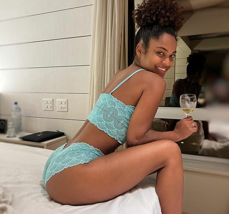 juliamissofc pretty star images