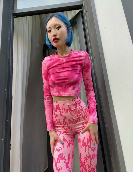 mikukandee high quality pornstar pictures