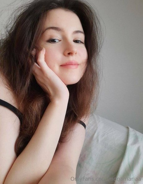 monamariaa naked star gallery