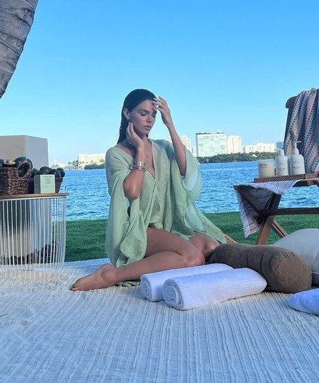 Livia Brito Profile photo