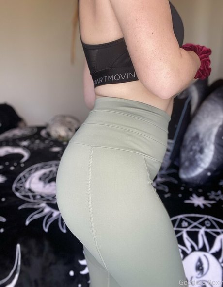 findomroxy1 model naked images