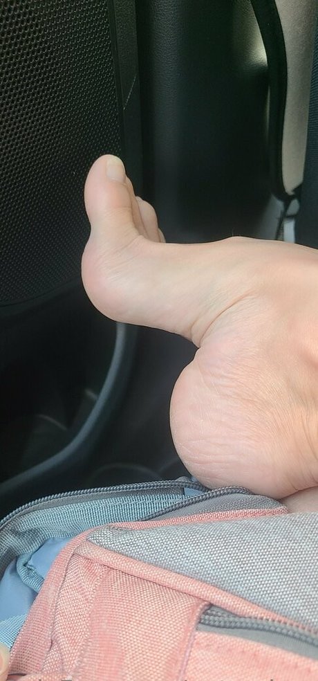 female popular onlyfans pornographic photos