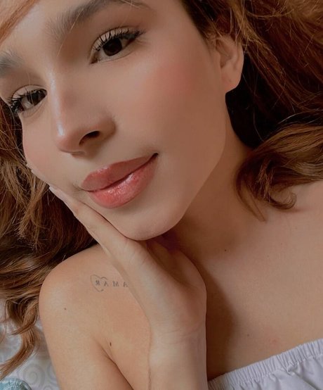 Atenea Stone_ xxx model image