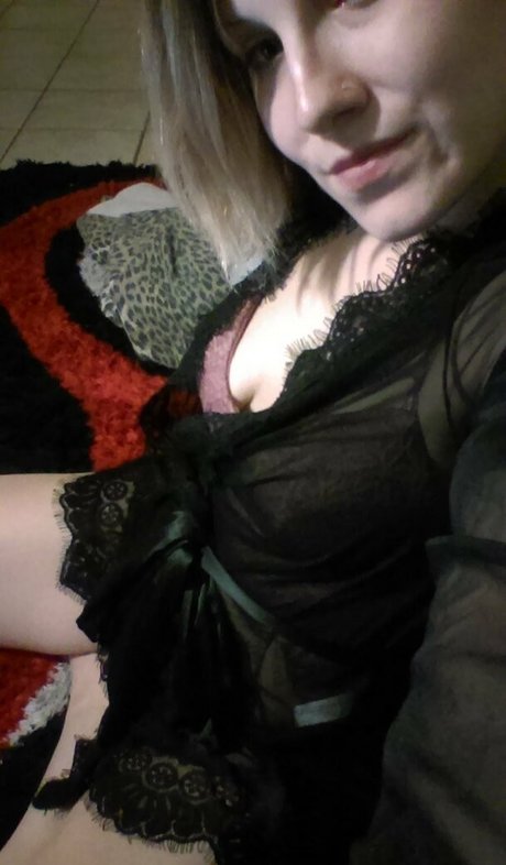 katiiemaedagoat nude pornstar galleries