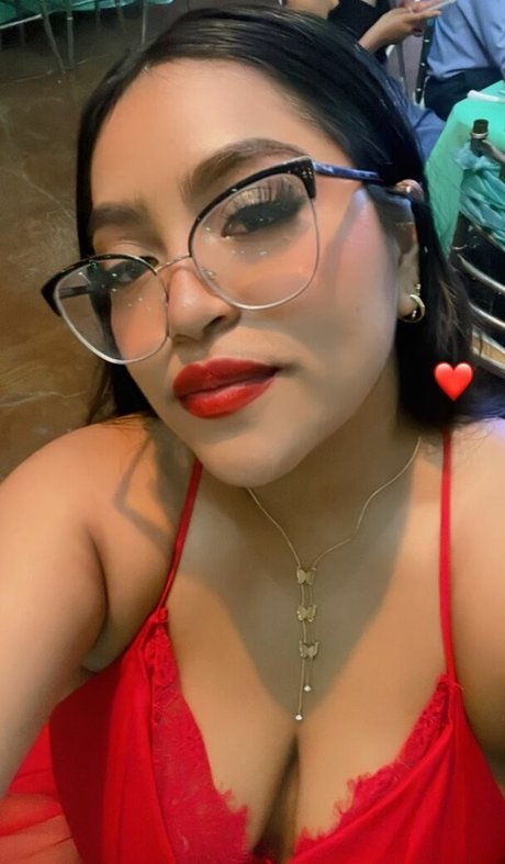 Isa Hernandez best star pictures