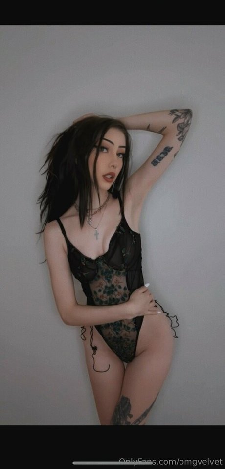 omgvelvet star porn photos