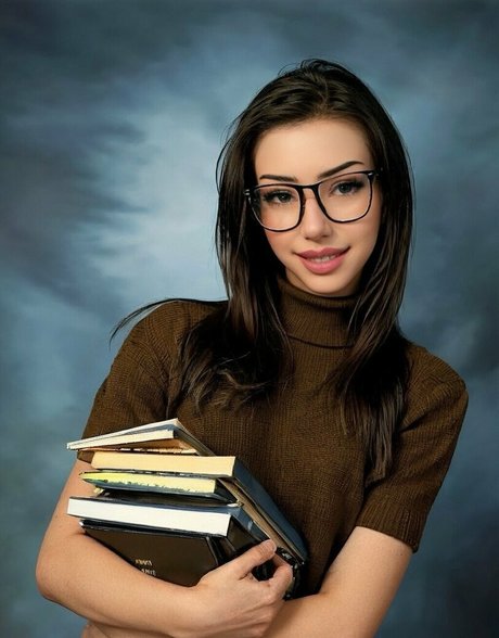 omgvelvet pornstar pretty image