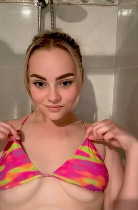 harleymaree naked pornstar img