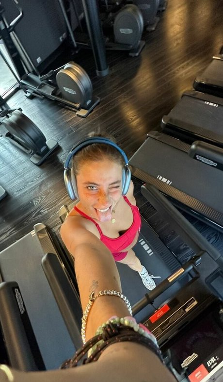 mynameisfrancescabiella naked star pic