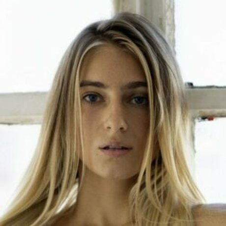 Irina Ri top actress img