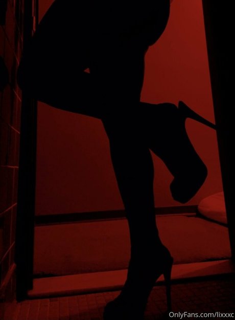 lixxxc pornstar high quality image