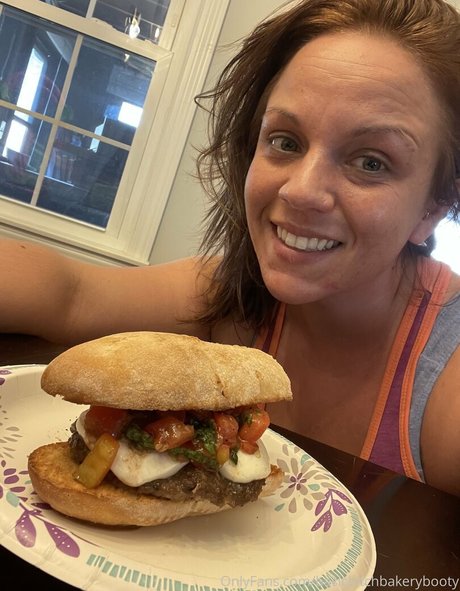 basicbitchbakerybooty adult model img