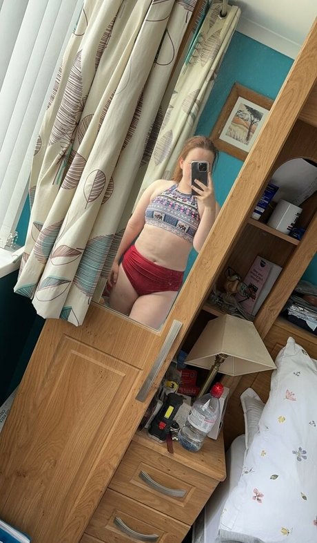 bekaaahhh pornstar adult photo