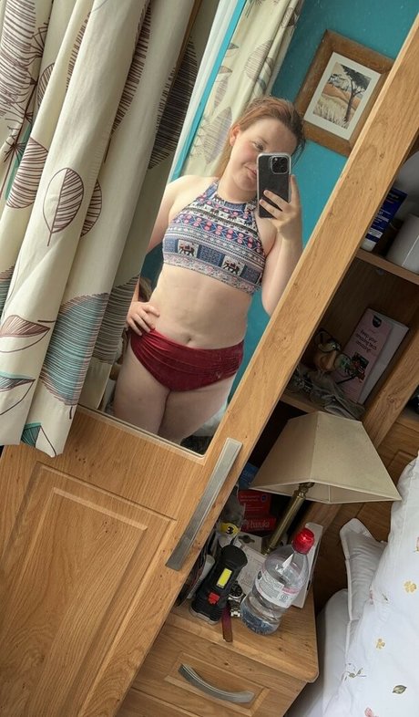 bekaaahhh pretty model image