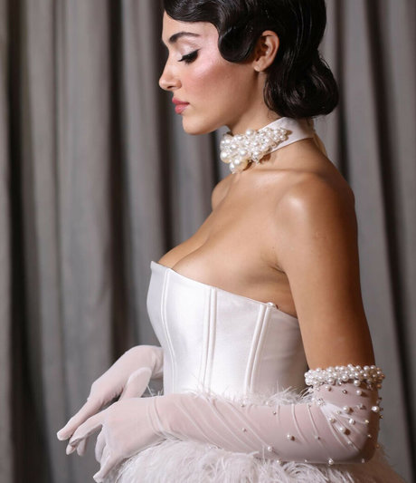 Hande Ercel hot model pic