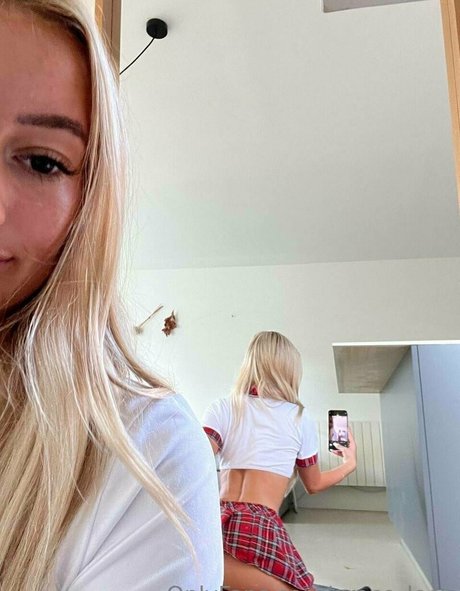 grace leex star top image