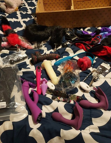 eeeveeekitten porn model pics