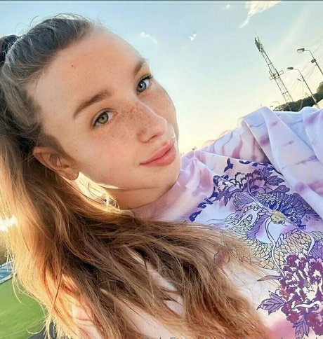 valerie chantal hot pornstar picture