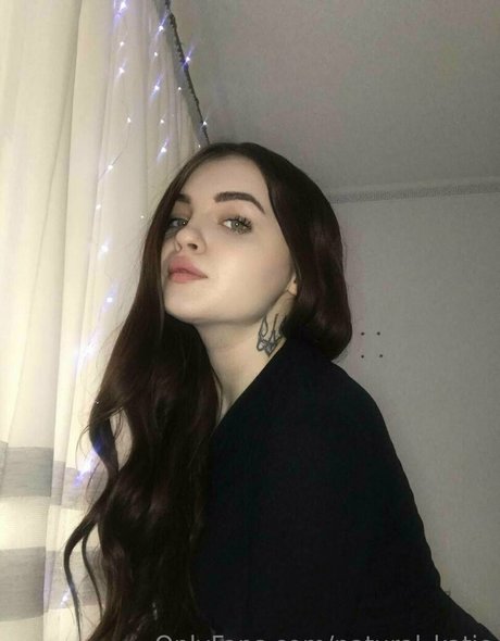 natural katie pornstar pretty photo