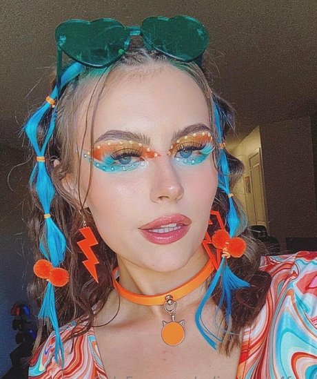 sloaneblakexxx model top image