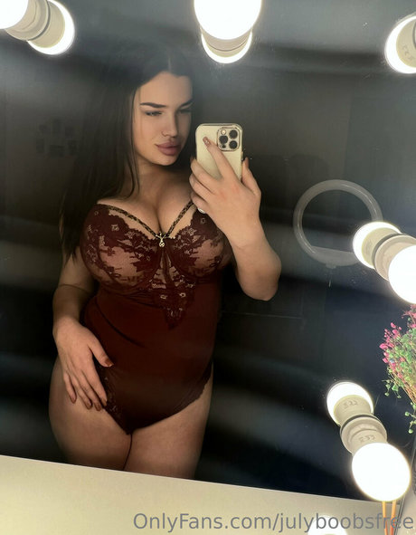 julyyysfree art pornstar img