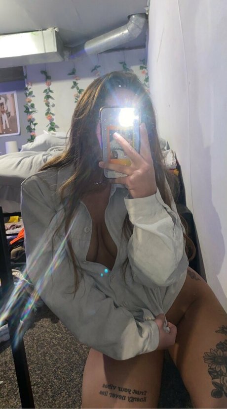 Reannon Hill perfect star photo