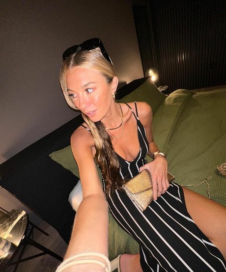 Julia Cole star exclusive archive