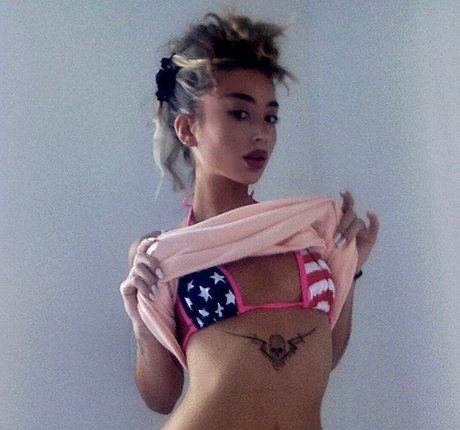 Ayla D lyla naked star pics