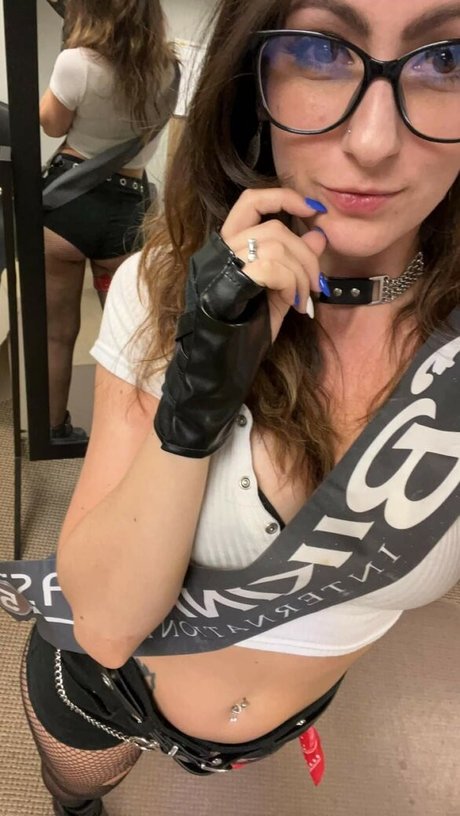 thatdarn foxx pornstar adult photo