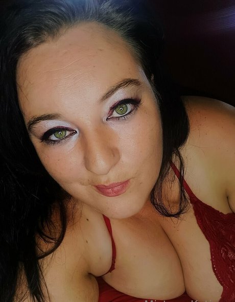 mistresskatiana nudes model galleries