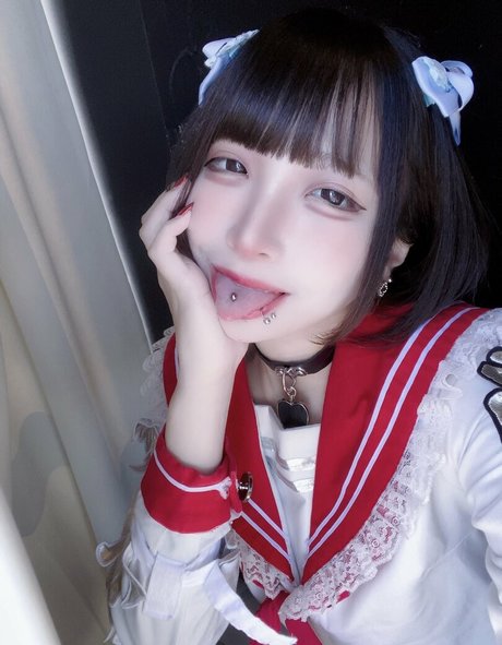 zzosui erotic pornstar photos