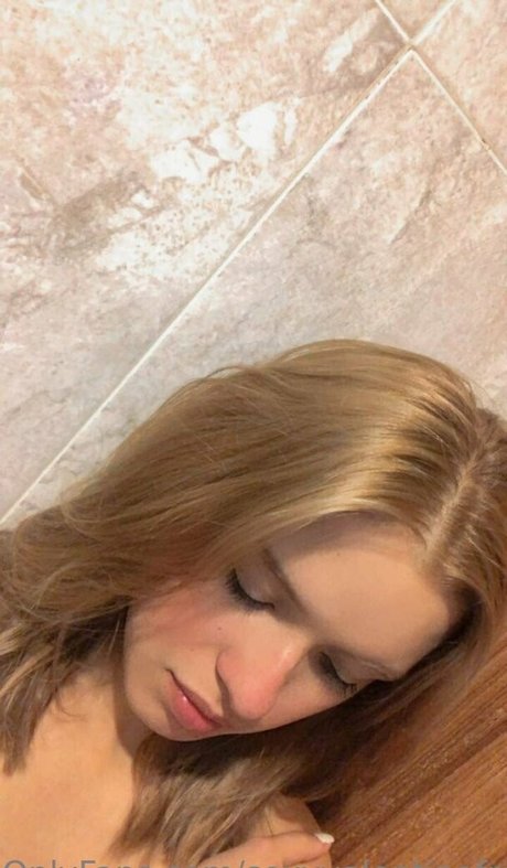 sexyvalentinafree beautiful star picture