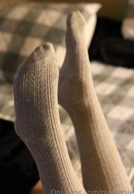 msfeetsie best actress pic